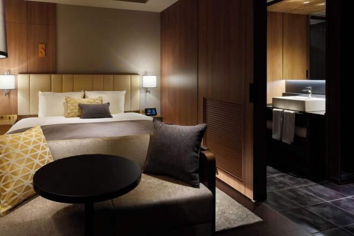 In-room safe, blackout drapes, free WiFi, bed sheets