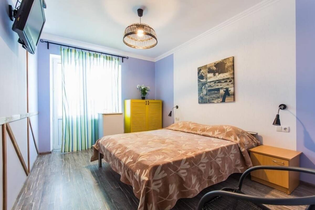 Standard Double or Twin Room, Mountain View | In-room safe, free WiFi, bed sheets