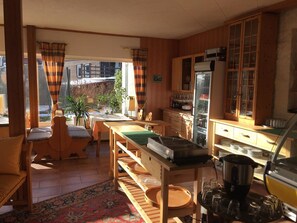 Komplet morgenmad hver dag mod et gebyr
