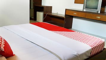 豪華雙人房 | 1 間睡房、書桌、免費 Wi-Fi、床單