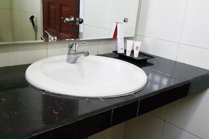 Pia do banheiro