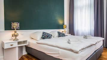 Comfort Double Room | Hypo-allergenic bedding, in-room safe, desk, blackout curtains