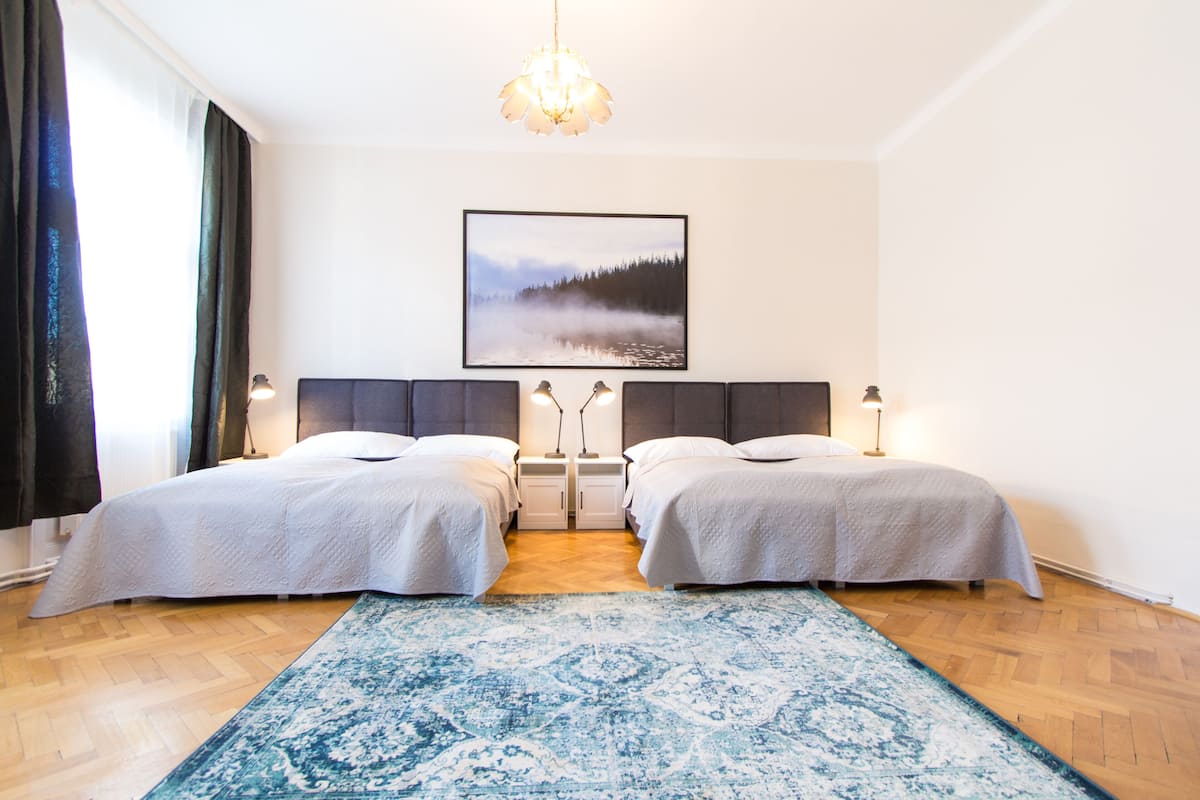 Superior-Apartment | 2 Schlafzimmer, Bügeleisen/Bügelbrett, kostenloses WLAN
