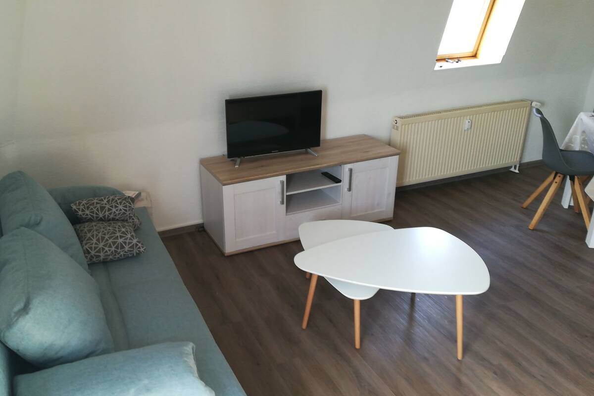 Premium Apartment | Living area | Flat-screen TV