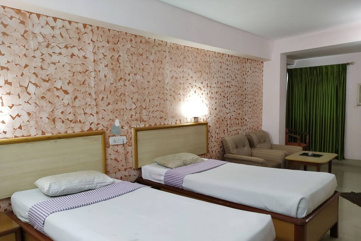 Peralatan tempat tidur premium, katil lipat simpan/tambahan