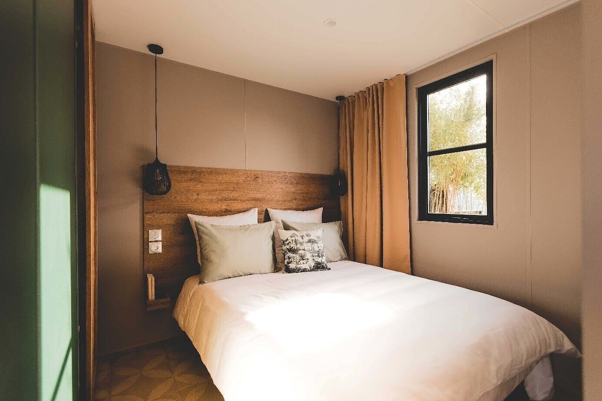Stacaravan (Roc Nantais) | 2 slaapkamers, gratis wifi