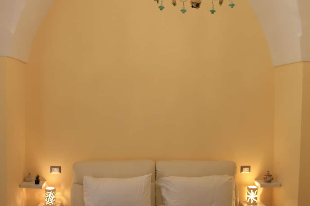 Arco Suite