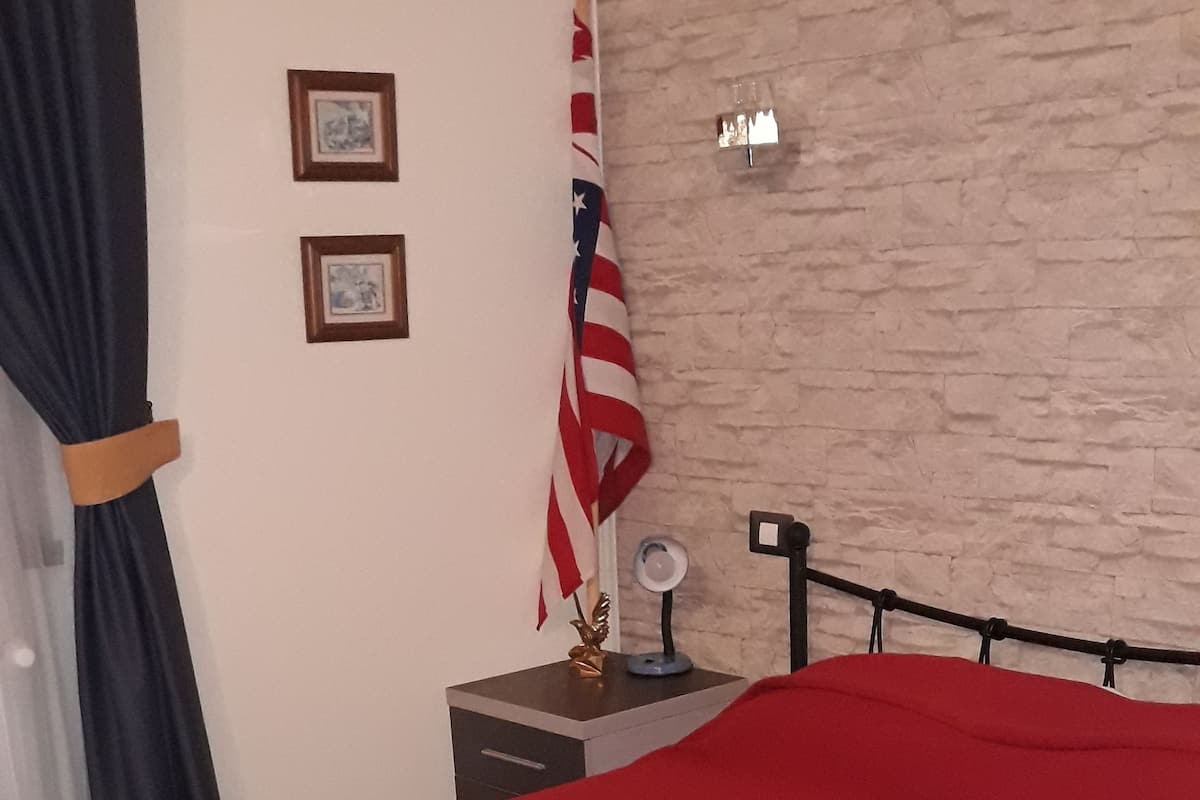 Chambre Double Standard | Minibar, décoration personnalisée, ameublement personnalisé, bureau