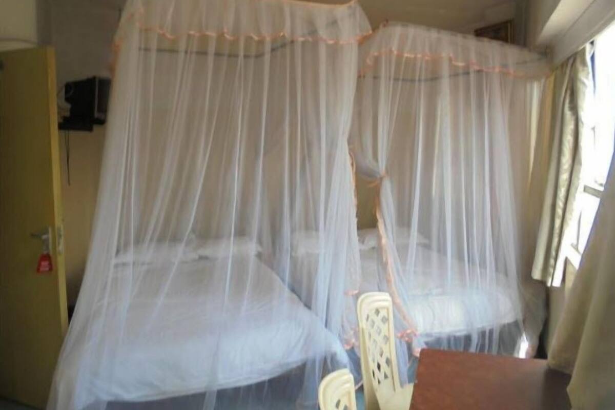 Double Room | Free WiFi, bed sheets