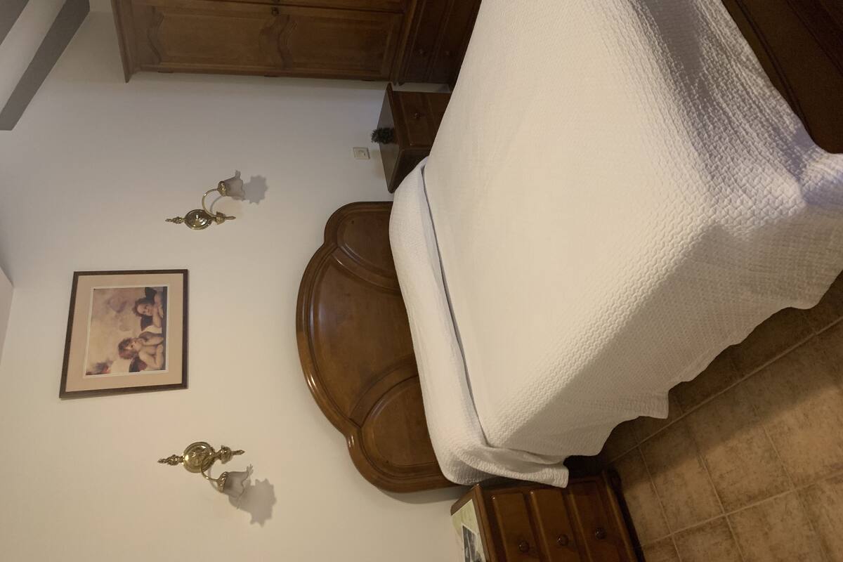 Iron/ironing board, free cots/infant beds, rollaway beds, free WiFi