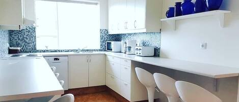 Phòng dành cho gia đình (5 Guests) | Bếp riêng | Tủ lạnh, lò vi sóng