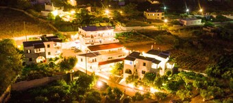 Theofilos Appartements