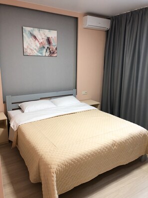 Business Studio, Kitchenette | Premium bedding, down duvets, memory-foam beds, in-room safe - East Residence (Kyiv)