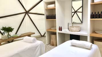 Couples treatment room(s), body treatments, body scrubs, massages