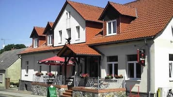 Overnatningsstedets facade