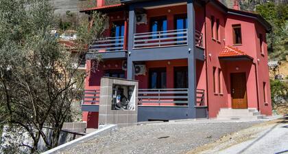 Elia Deluxe Accommodation