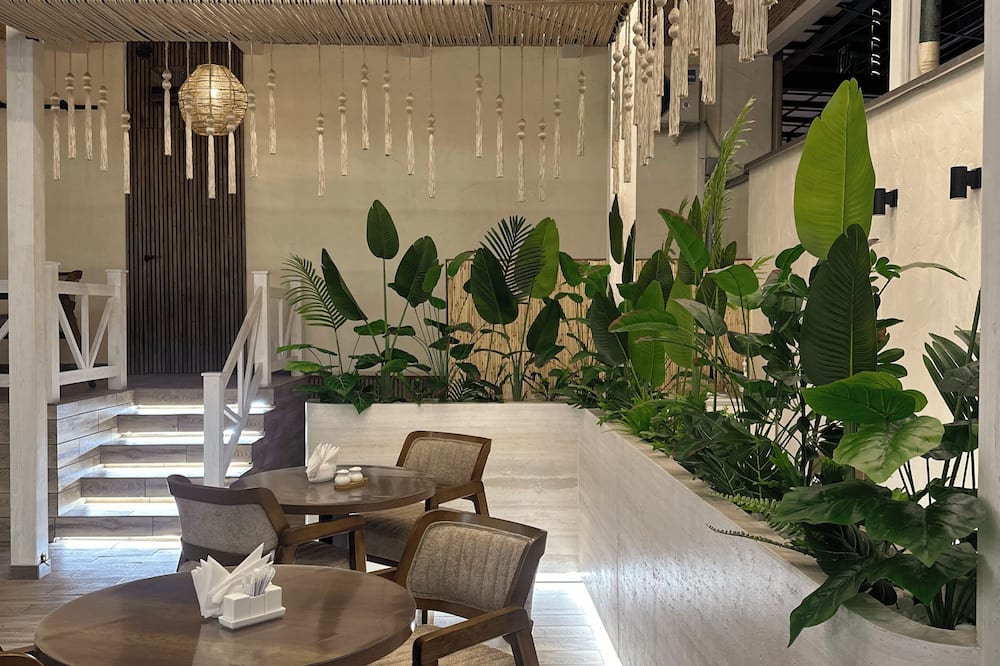 Home Boutique Hotel