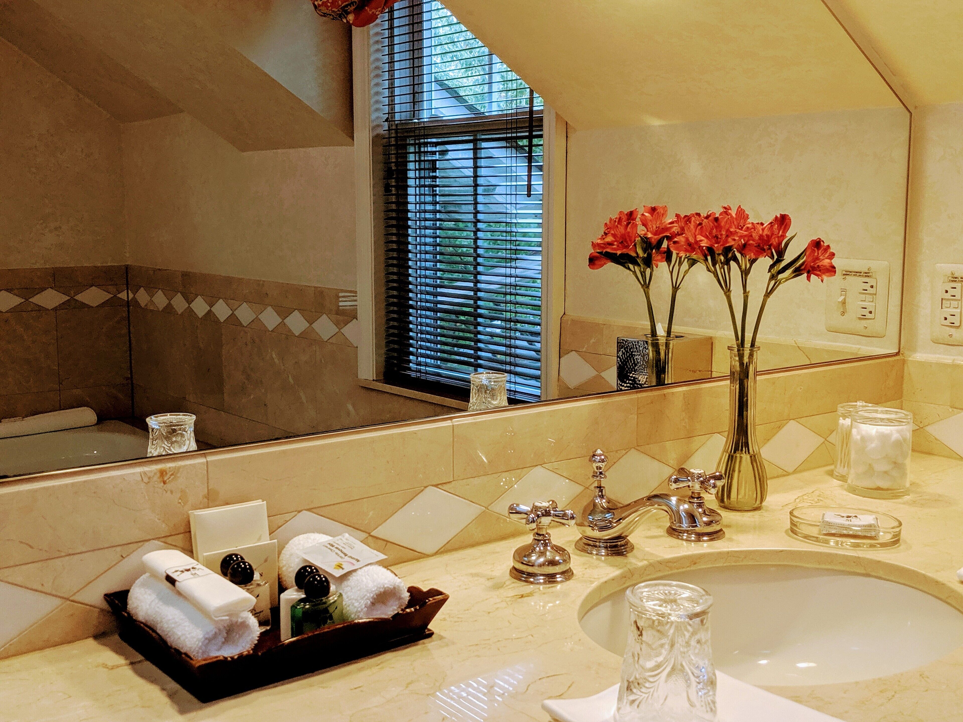 1 bedroom suite | bathroom sink