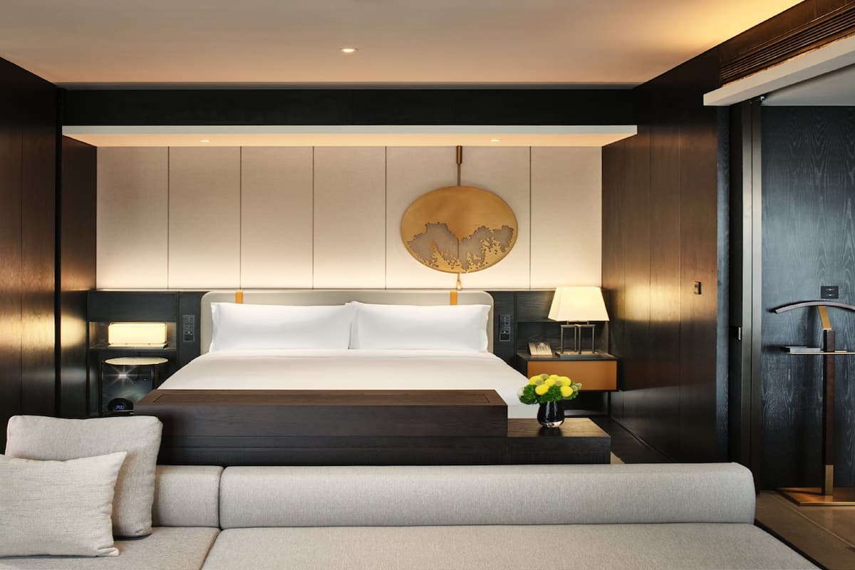1 slaapkamer, luxe beddengoed, een minibar, een kluis op de kamer