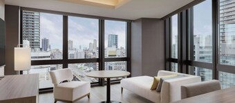 Courtyard by Marriott Osaka Honmachi