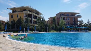 Indoor pool, seasonal outdoor pool