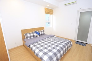 Apartment, 2 Bedrooms | 2 bedrooms, premium bedding, memory foam beds, iron/ironing board