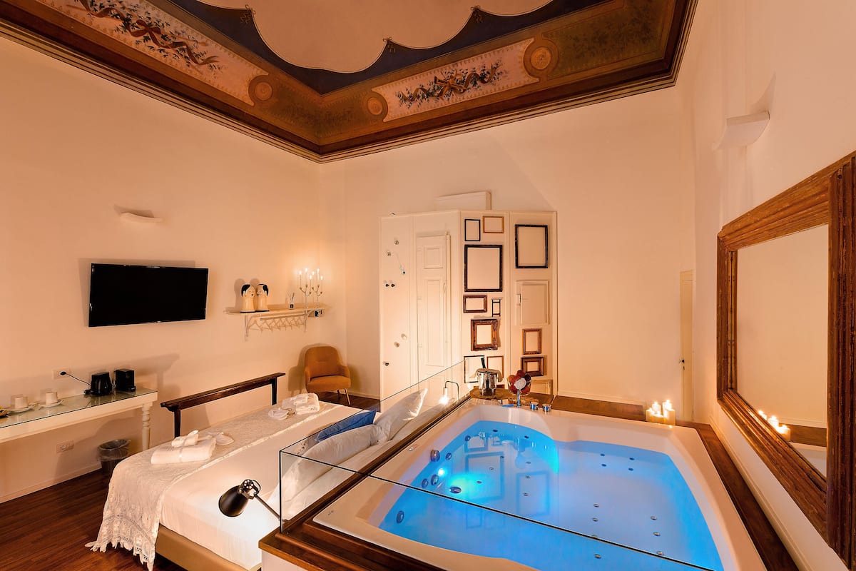 Exclusieve suite, bubbelbad (Turkish Bath) | Uitzicht op de stad