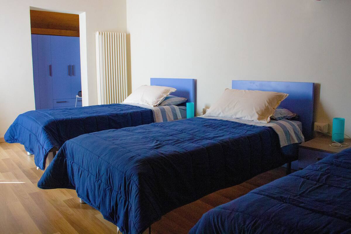 Wifi gratis y ropa de cama