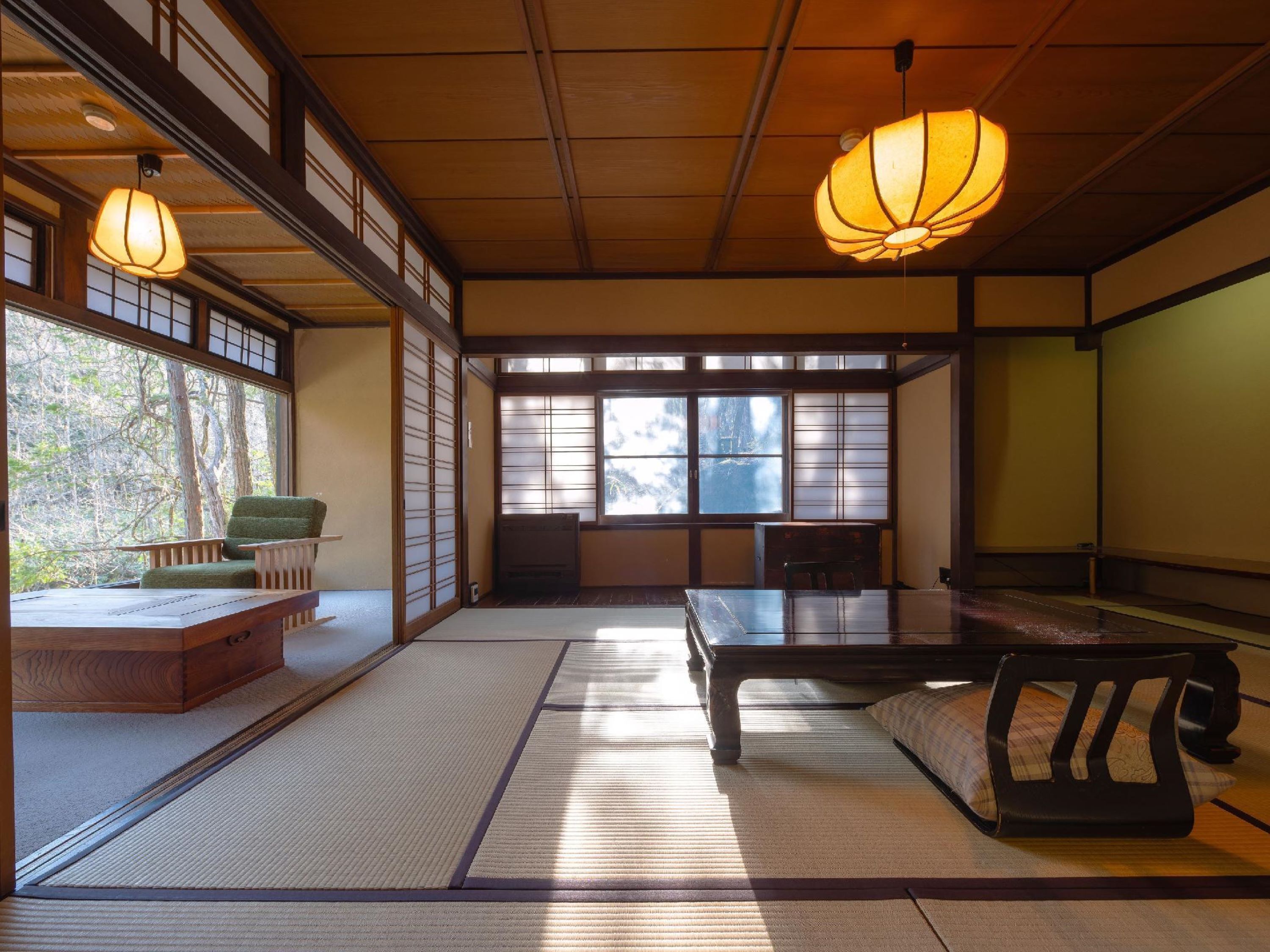 Traditional Japanese Style Room (Ichinomiya), Non Smoking | In-room safe, individually decorated, free WiFi, bed sheets