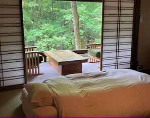 Habitación tradicional, para no fumadores (Japanese Style, Ichinomiya) | 1 habitación y caja de seguridad en la habitación 