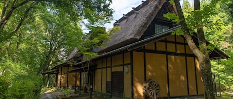 Traditional Japanese Style Room-Private Villa (Kariyasu/Kuraiyama), Non Smoking | 1 bedroom, in-room safe, individually decorated, free WiFi