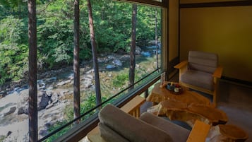 Traditional Room, Non Smoking (Japanese Style, Hida) | In-room safe, individually decorated, free WiFi, bed sheets