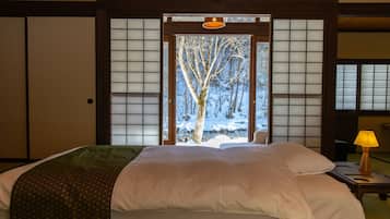 Quarto tradicional, para não fumantes (Japanese, Villa, Kariyasu/Kuraiyama) | Cofres nos quartos, individualmente decorados, Wi-Fi de cortesia