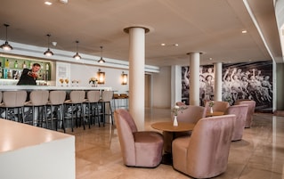 Bar en el lobby