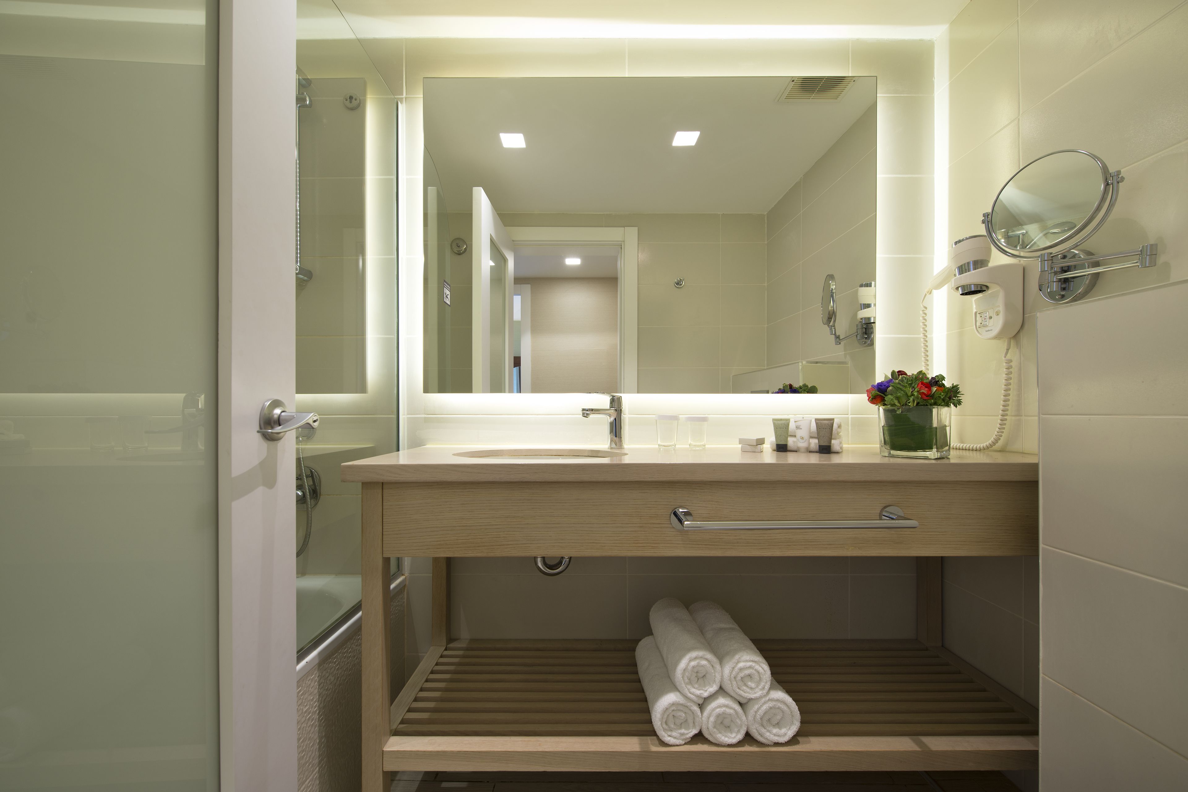 Photo - Astral Village Hotel