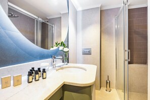 Superior Double or Twin Room, Balcony | Bathroom | Hair dryer, slippers, towels, soap
