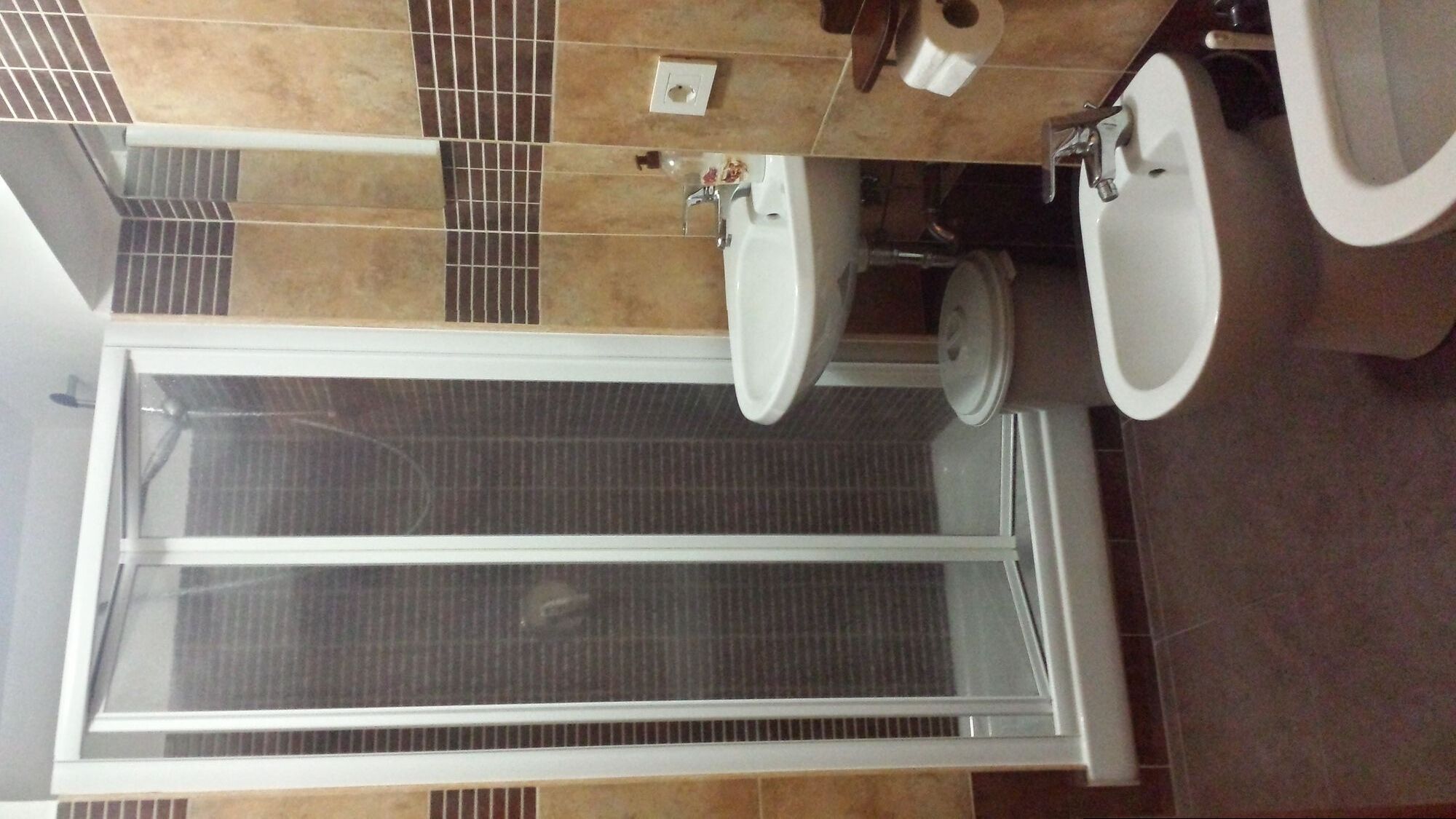 Haartrockner, Handtücher