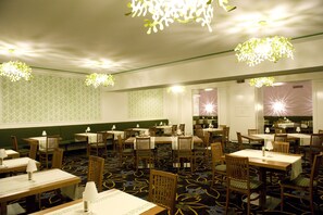 Restaurant - Aktivhotel Weißer Hirsch (Mariazell)