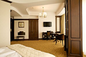 1 chambre, matelas mémoire de forme, minibar