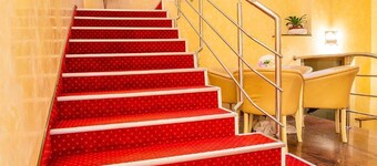 Dana 2 Hotel