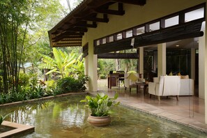 Lobby sitting area - Tanjung Rhu Resort (Langkawi)