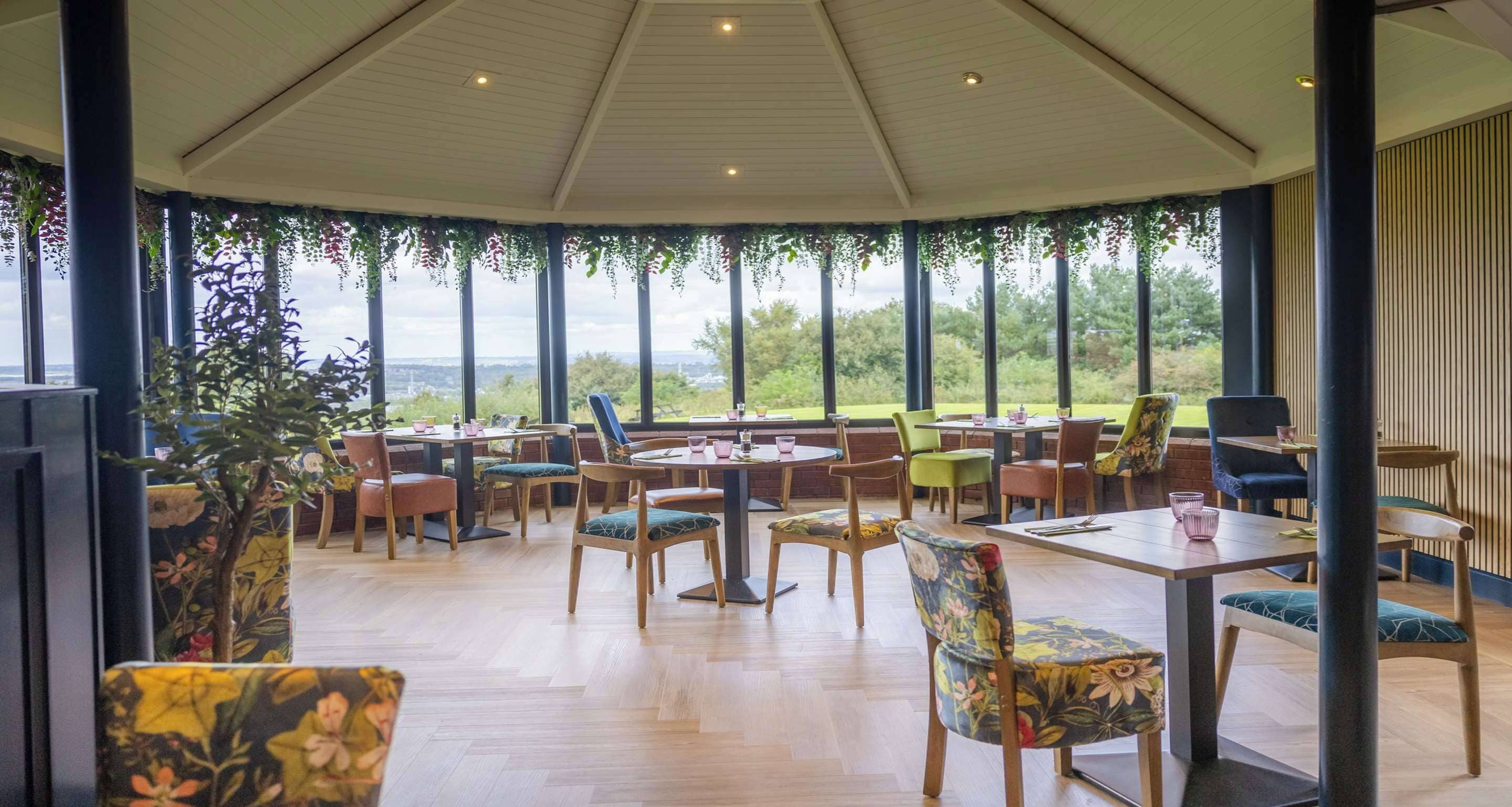 Café da manhã, almoço e jantar