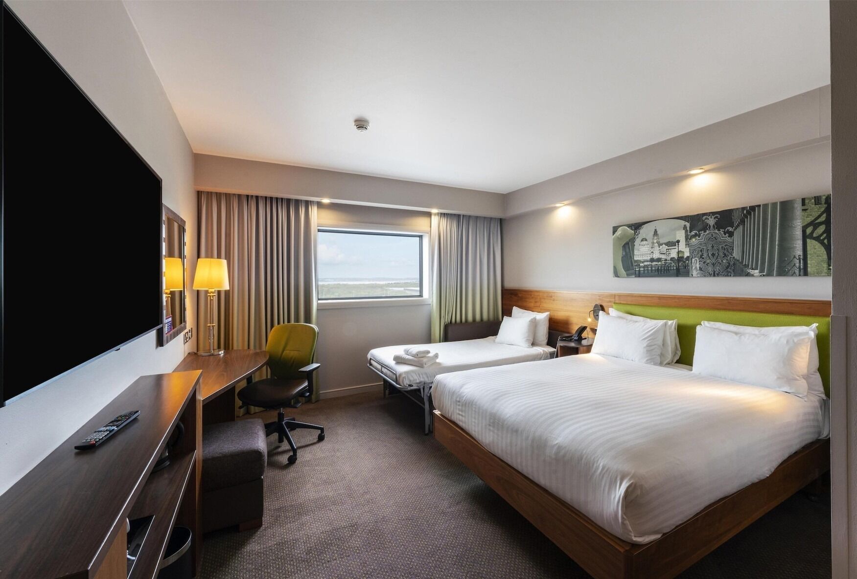 In-room safe, desk, soundproofing, iron/ironing board