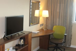 In-room safe, desk, soundproofing, iron/ironing board