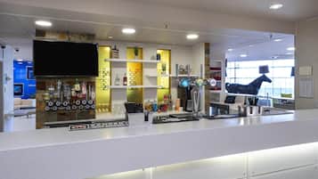 Bar (di hartanah)