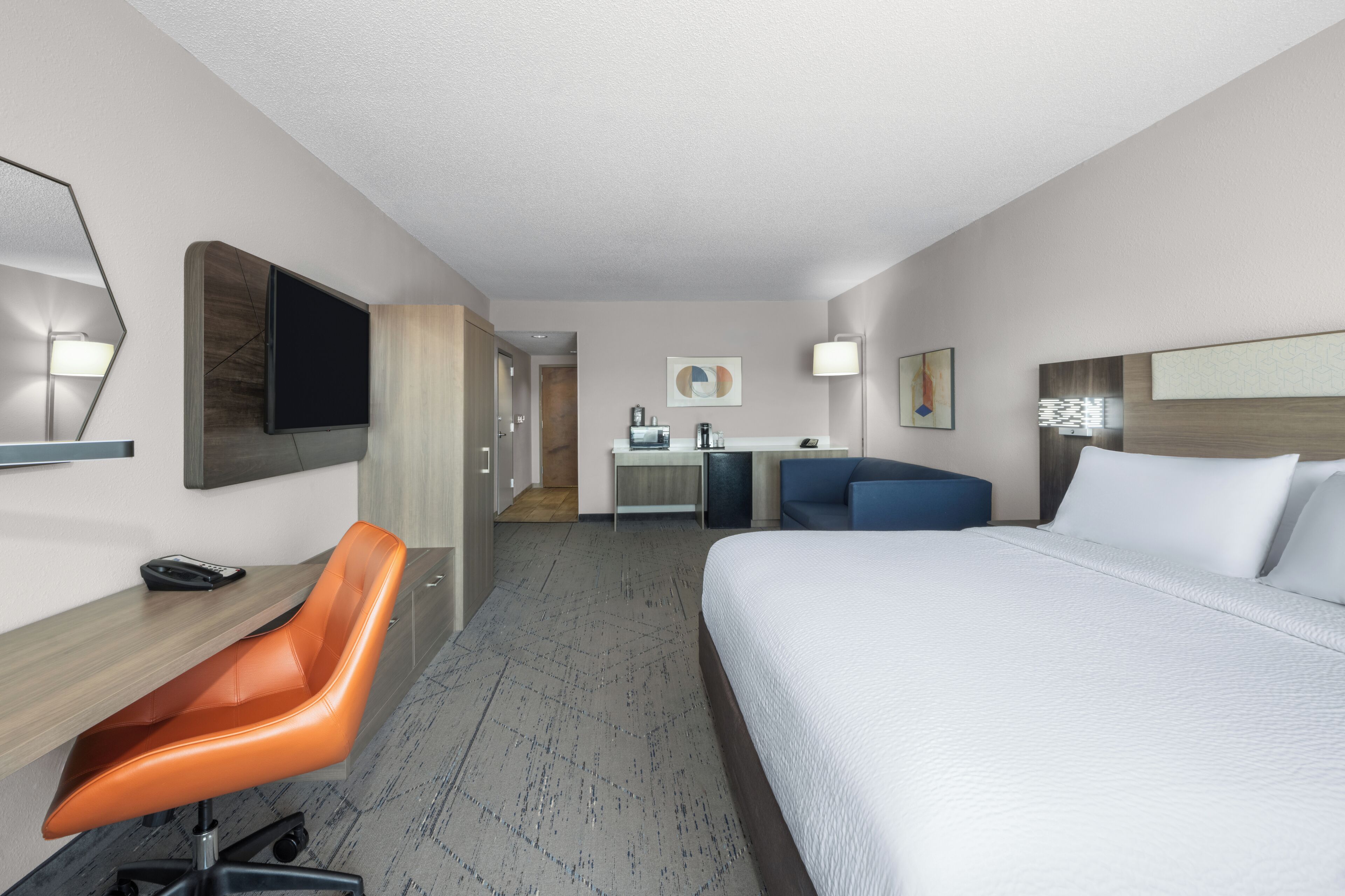 Suite, 1 King Bed with Sofa bed | In-room safe, individually decorated, individually furnished, desk