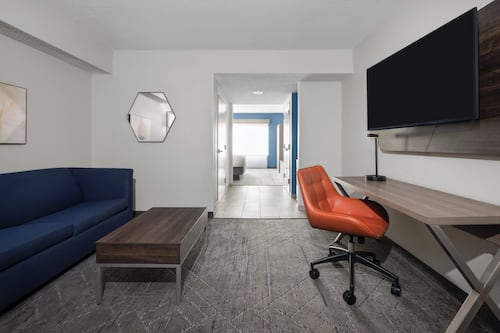 In-room safe, desk, laptop workspace, iron/ironing board