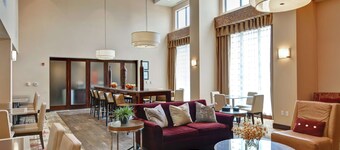Hampton Inn & Suites Peoria at Grand Prairie, IL