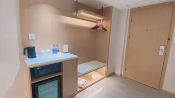 Minibar, in-room safe, alarm clocks