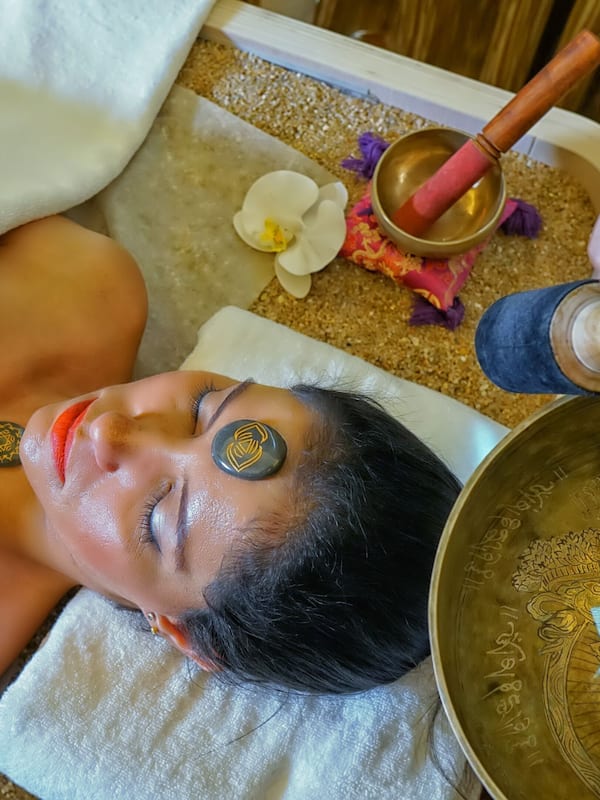 Espace de soins pour les couples, soins corporels, soins d'aromathérapie